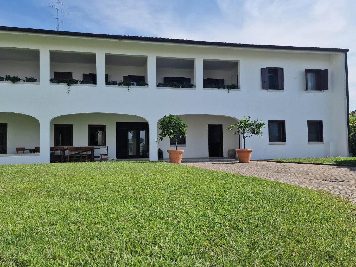 B&B Borgo Tesis สปิลิมแบร์โก ภายนอก รูปภาพ
