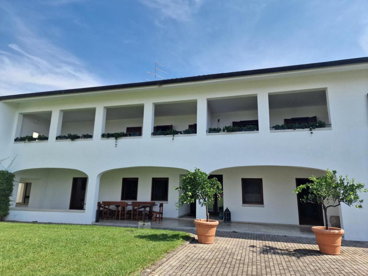 B&B Borgo Tesis สปิลิมแบร์โก ภายนอก รูปภาพ